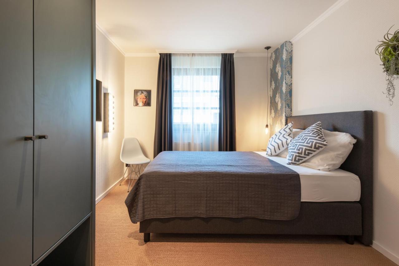 B-Hotel Dusseldorf Ngoại thất bức ảnh