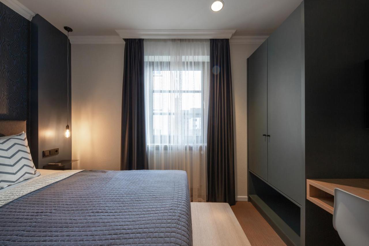 B-Hotel Dusseldorf Ngoại thất bức ảnh